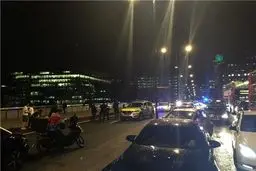 حمله با خودرو و چاقو به مردم لندن در ۳ حادثه جداگانه/ ۶ کشته و ۴۸ زخمی/ ۳ تن از مهاجمان کشته شدند + تصاویر