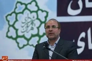 نگاه سیاسی در شهرداری سم مهلکی برای خدمت به مردم است/ دیگر ۱۲ سال خدمت در شهرداری بس است/ حضورم در شهرداری اهواز شایعه است