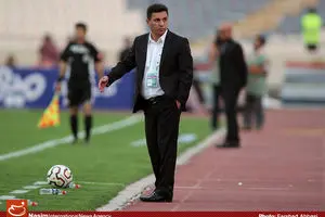 قلعه‌نویی سرمربی ذوب‌آهن شد + عکس