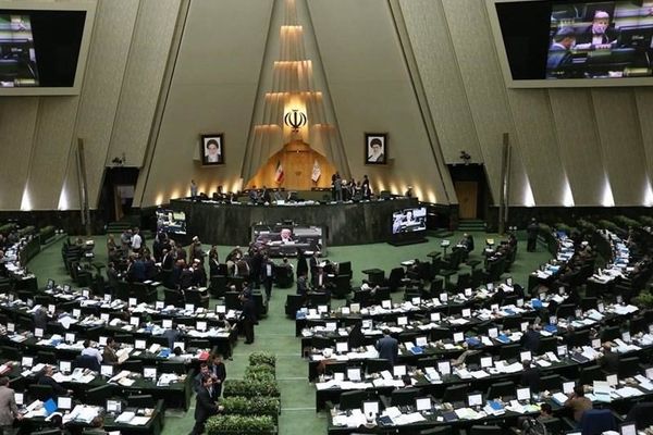 جلسه غیرعلنی مجلس برای بررسی حادثه تروریستی تهران آغاز شد