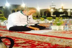 تلاش می‌کنیم زوار غیر ایرانی که به مشهد نیامده‌اند را به زیارت امام رضا بیاوریم