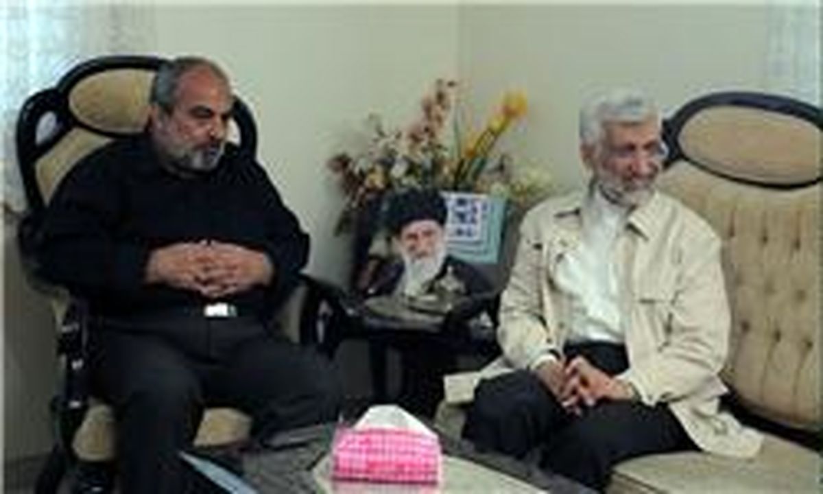 سعید جلیلی با خانواده شهید "احسان آقاجانی" دیدار کرد