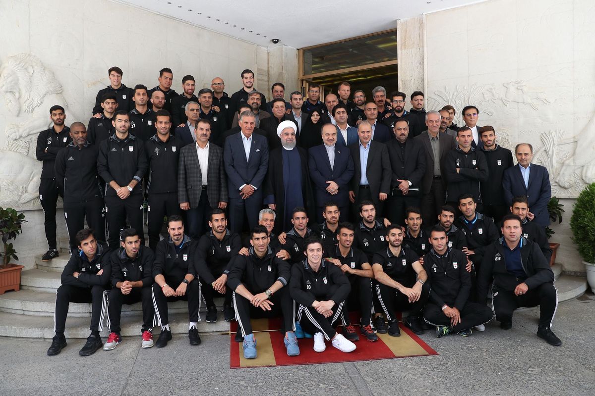 کی‌روش و اعضای تیم ملی فوتبال با روحانی دیدار کردند + تصاویر