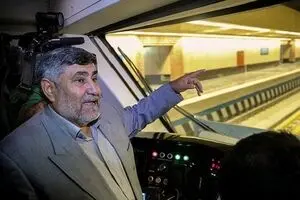خط ۷ مترو تهران ایمن است/ برای کامل شدن این خط نیاز به زمان داریم