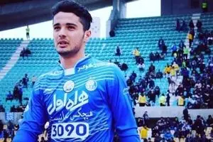 منصوریان نقش زیادی در ماندنم داشت/ می‌توانستم از استقلال بروم اما با افتخار ماندم