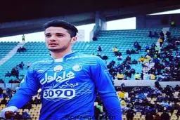 منصوریان نقش زیادی در ماندنم داشت/ می‌توانستم از استقلال بروم اما با افتخار ماندم