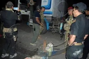 کشف یک تریلی حامل بمب و سلاح توسط نیروهای امنیتی بغداد + تصاویر