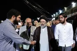 بازدید حجت الاسلام رئیسی از پشت صحنه برنامه 