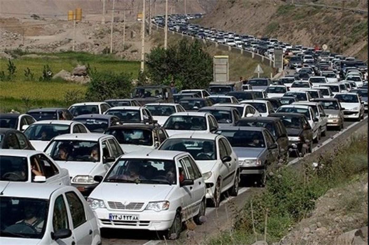 ترافیک در آزادراه کرج- تهران/ باران در محور مازندران