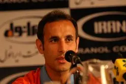 گل محمدی: دیگر شفیعی را نمی‌خواهم/ رفتار او غیرحرفه‌ای بود