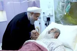 عیادت رئیس‌جمهور از آیت‌الله مظاهری