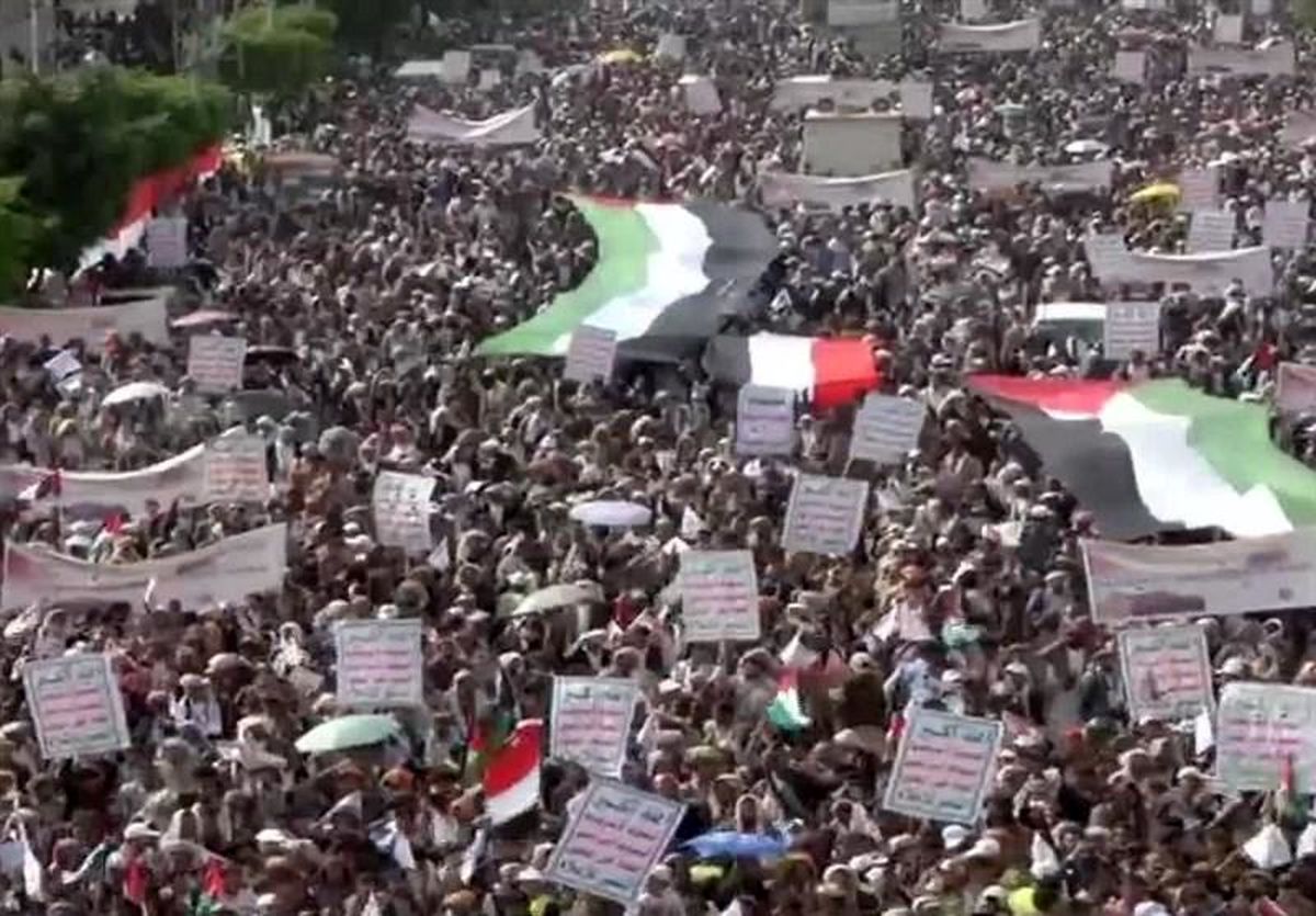 راهپیمایی پرشور یمنی‌ها در صنعا به مناسبت روز جهانی قدس