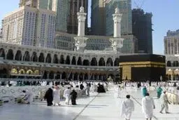 عملیات تروریستی در مکه خنثی شد/ ۱۱ نفر بر اثر انفجار انتحاری در نزدیکی مسجدالحرام مجروح شدند + فیلم