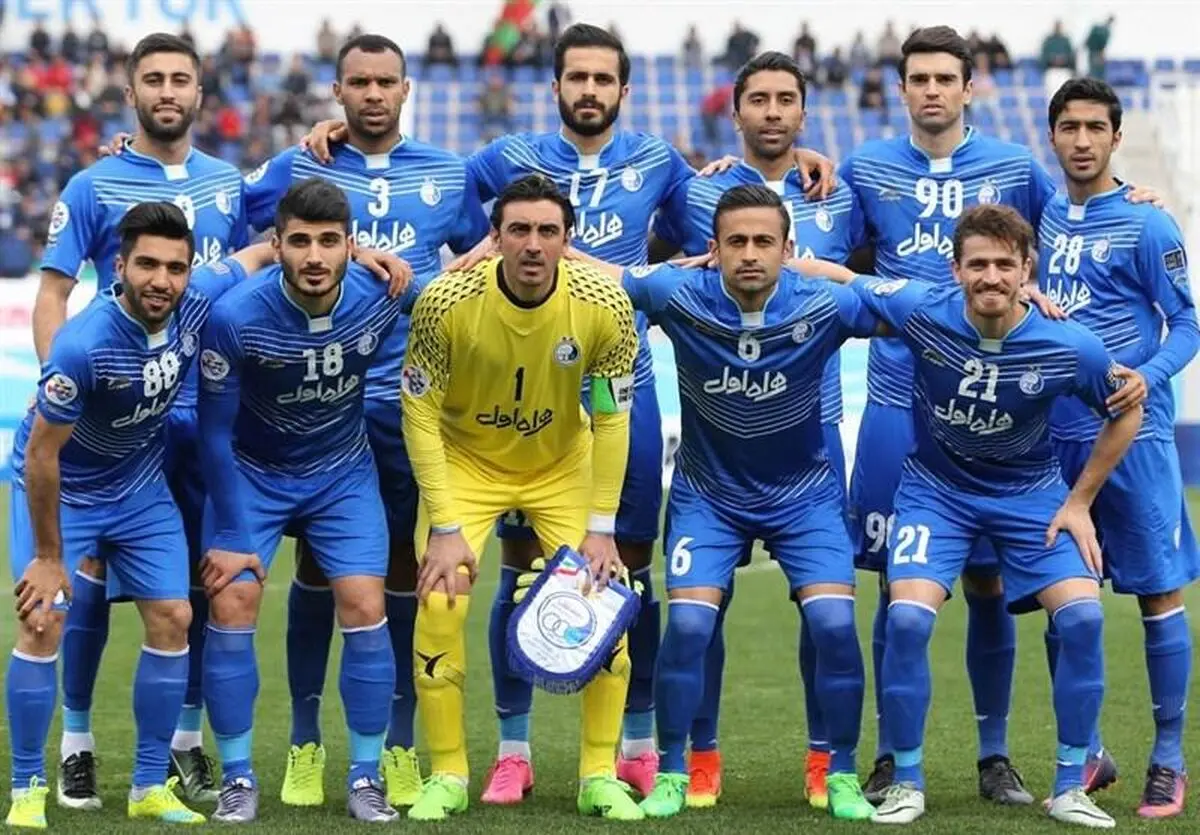 چرا استقلالی‌ها با بازیکنان شبانه قرارداد می‌بندند؟