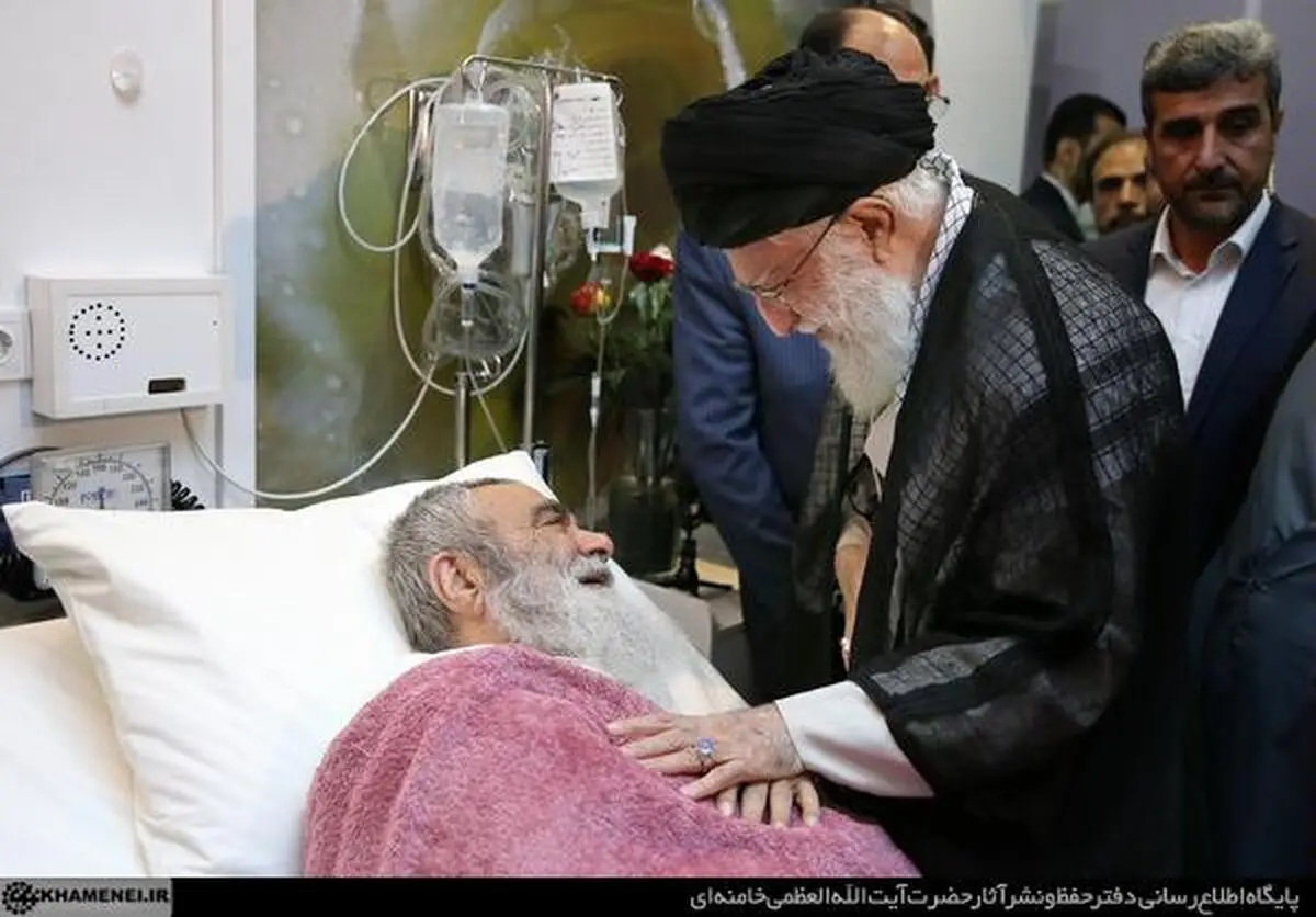 عیادت رهبر معظم انقلاب از آیت‌الله مظاهری + تصاویر