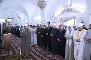 بشار اسد نماز عید فطر خود را در 