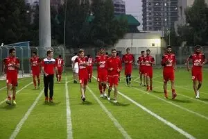 منشا با پرسپولیس تمرین کرد/ حضور ملی‌پوش اسبق تیم ملی در کنار خوردبین+ عکس