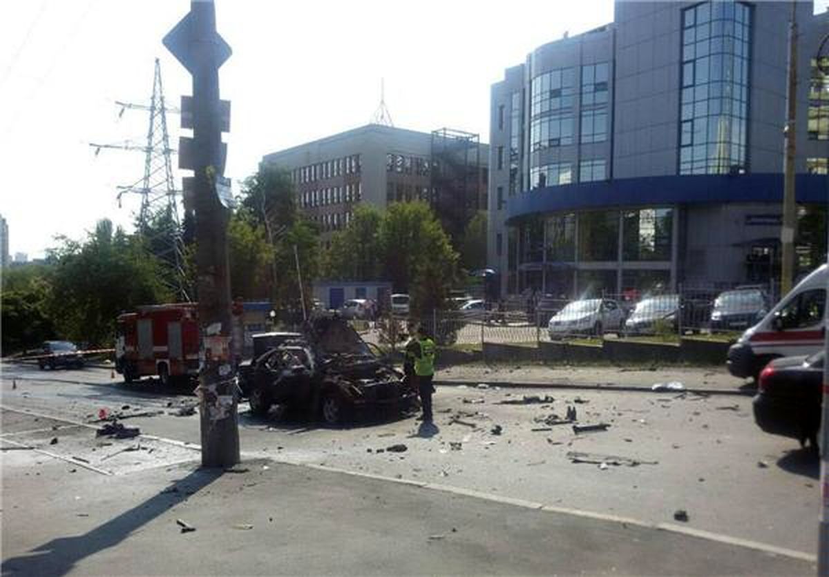 انفجار خودرو در کی‌یف یک زخمی بر جای گذاشت + فیلم و عکس