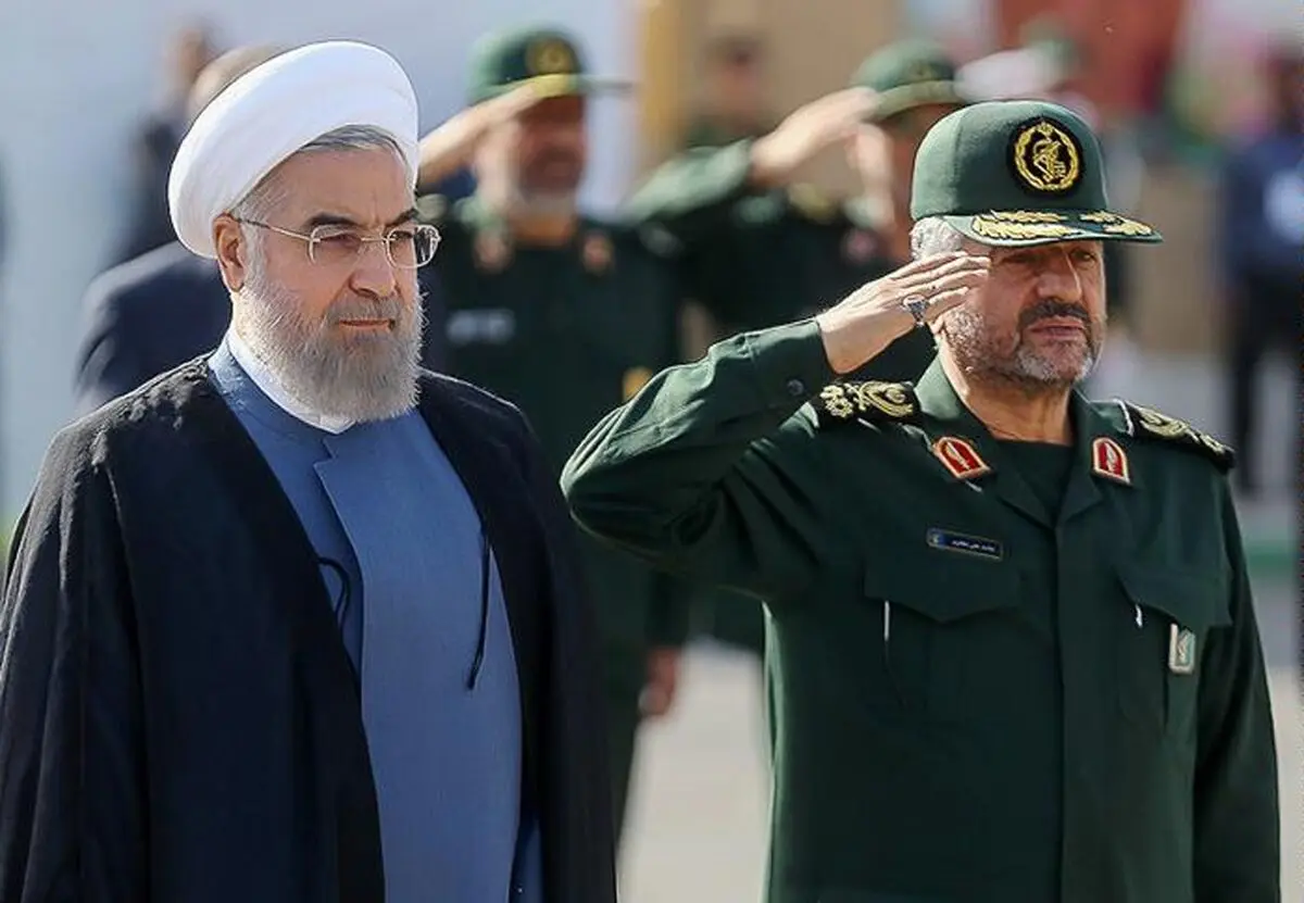 روحانی در سال ۹۲: سپاه آستین‌ها را بالا بزند و به دولت کمک کند/ روحانی در سال ۹۶: اقتصاد را به دولت با تفنگ تحویل دادیم!
