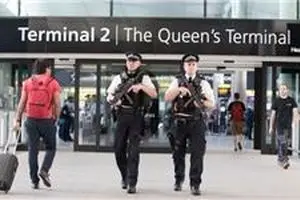 دستگیری زن انگلیسی مظنون به ارتباط با تروریست‌ها در فرودگاه هیترو لندن