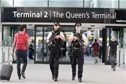دستگیری زن انگلیسی مظنون به ارتباط با تروریست‌ها در فرودگاه هیترو لندن
