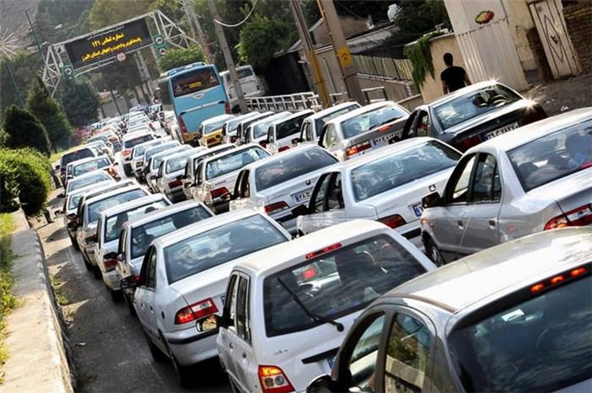 ترافیک نیمه سنگین در آزاد راه کرج- تهران/ وضعیت جوی آرام است