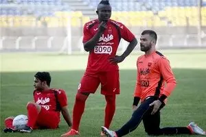 منشا: جایگاه پرسپولیس عالی است/ قبل از حضور در پیکان هم بازیکن بزرگی بودم