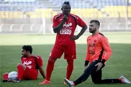 منشا: جایگاه پرسپولیس عالی است/ قبل از حضور در پیکان هم بازیکن بزرگی بودم