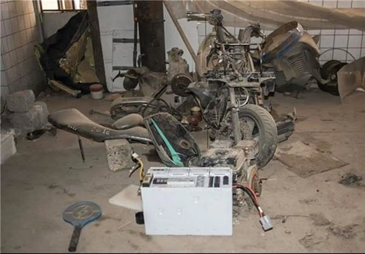 کشف بمب‌های گازی در کارگاه‌های داعش در موصل + تصاویر