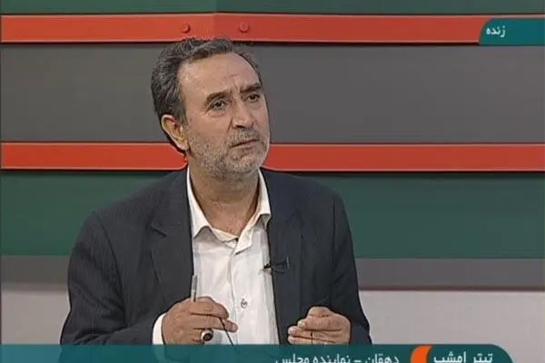 دهقان: ۸۰ درصد قاچاق کالا از مبادی رسمی وارد کشور می شود/ خورشیدی: بیشترین حجم قاچاق، قاچاق سوخت است