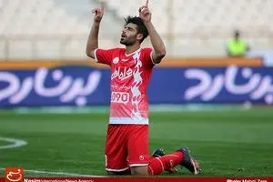 طارمی در جلسه با باشگاه پرسپولیس برای جدایی و اخذ رضایت‌نامه تاکید کرد/ او باید در تمرینات شرکت کند