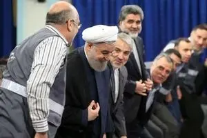 سنگ تمام مرکز آمار برای روحانی: در سه ماه اخیر یک میلیون شغل ایجاد شد! +نمودار