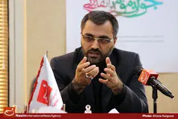 مسئولان خود را در مورد قراردادهای نفتی، برجام و FATF پاسخگو نمی‌دانند/ دانشجویان با مردم در رابطه با این قراردادها حرف بزنند