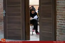 کنکور سراسری سال ۹۶ کلید خورد/ ۵۹ درصد شرکت‌کنندگان خانم‌ها هستند/ اعلام نتایج اولیه نیمه اول مرداد