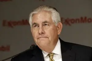 تیلرسون: آماده همکاری با روسیه برای ایجاد مناطق پرواز ممنوع در سوریه هستیم