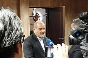 سرمایه‌گذاران و کسبه به دلیل رکود از قشم نروند، اوضاع بهتر می‌شود!