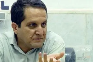 ۸۰ درصد کتاب های شعر کاغذ باطله‌اند/ نهج البلاغه را بیشتر و دقیق تر بخوانیم