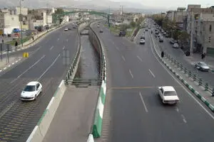 تأمین روشنایی پل های عابر بزرگراه امام علی (ع)