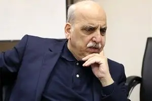 نمایندگان بانک مرکزی در مذاکرات برجام ضعیف عمل کردند!/ باید مذاکره کنندگان قوی‌تری بیاوریم