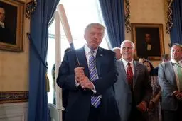 کاخ‌سفید: دولت ترامپ از تحریم‌ها علیه ایران و روسیه قویا حمایت می‌کند