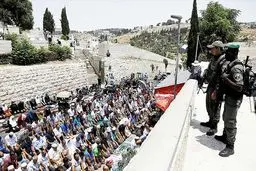 شهادت دو فلسطینی و زخمی شدن ده ها تن دیگر در درگیری های کرانه باختری