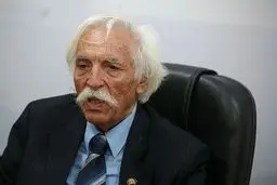 بانک مرکزی باعث شکست طرح وام ۱۰ میلیونی خرید کالا شد/ کالاهای خارجی با فشار بانک مرکزی وارد این طرح شد