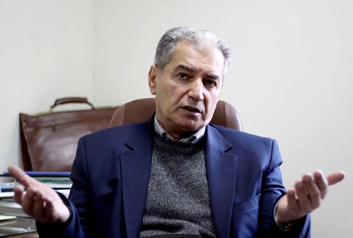 در دولت دوازدهم کارخانه‌ها تعطیل و واردات بیشتر می‌شود/ شریعتمداری یک بازرگان است و اعتقاد چندانی به تولید ندارد