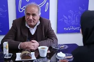 بسته ۵۰ هزار میلیارد تومانی بانک مرکزی فقط یک مُسَکن است/ در چهار سال گذشته ۷۰ درصد افزایش تورم داشتیم!