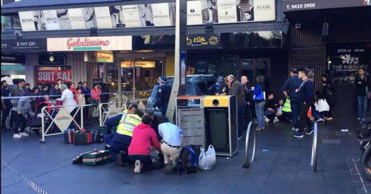 تصاویر اولیه از حمله خودرو به جمعیت در سیدنی استرالیا