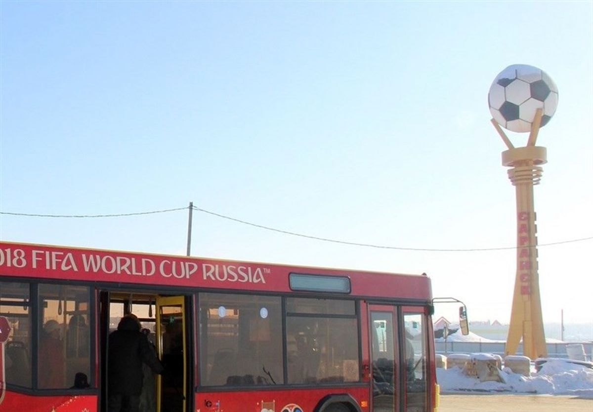 حرکت اتوبوس‌های جام‌جهانی در سامارا / حضور بچه‌های زیر ۱۳ سال در ورزشگاه روستوف