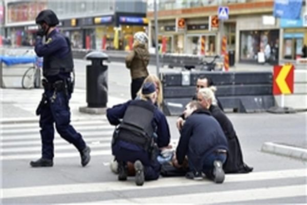 سوئد برای مقابله با تبهکاران از ارتش کمک می‌گیرد
