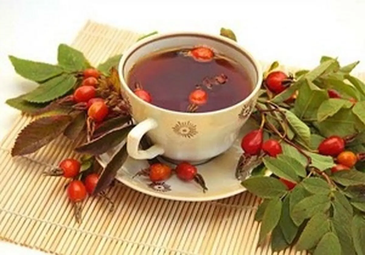 خوابی آرام را با دمنوش زالزالک تجربه کنید