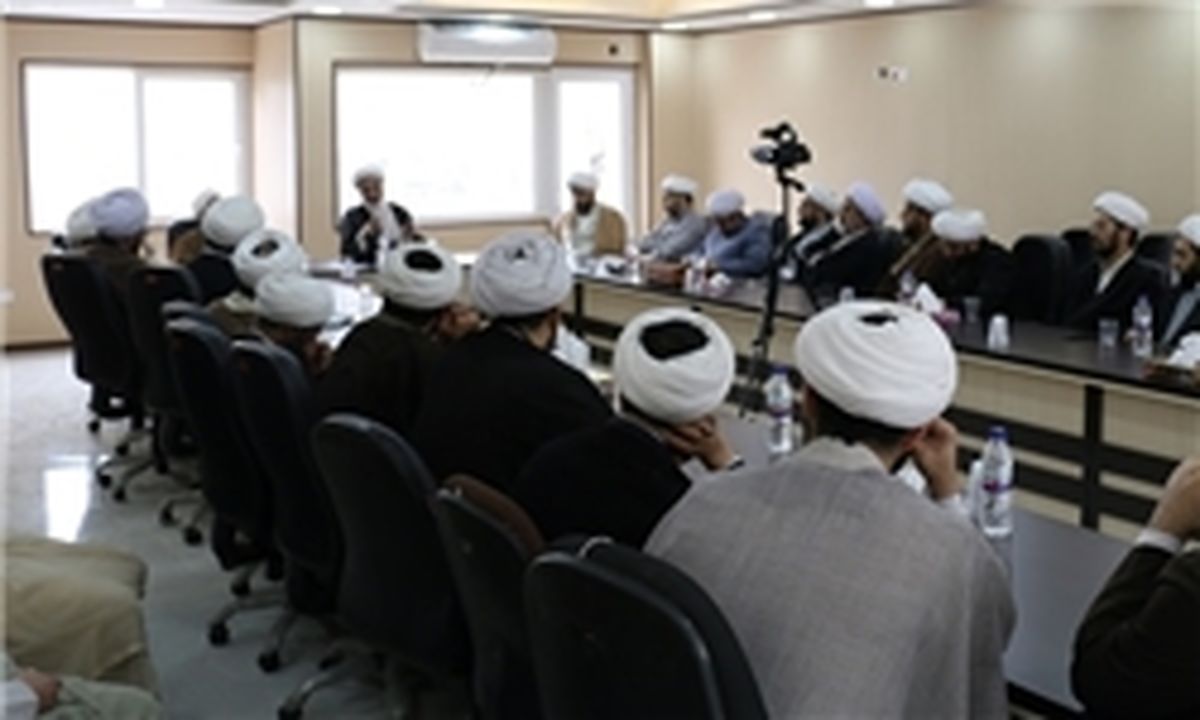 برگزاری نشست هم‌اندیشی ائمه جماعات دانشگاه علوم پزشکی شهید بهشتی