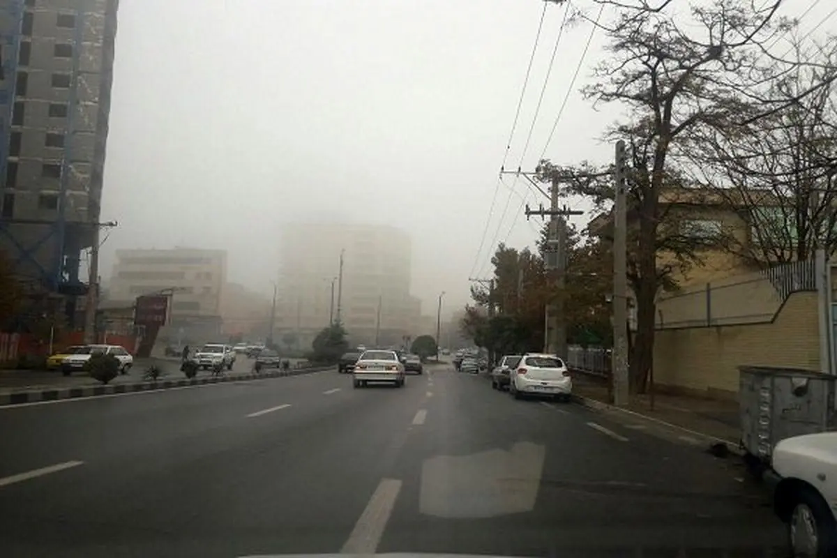 مه گرفتگی و کاهش دید در شمال کشور/ترافیک در آزادراه کرج